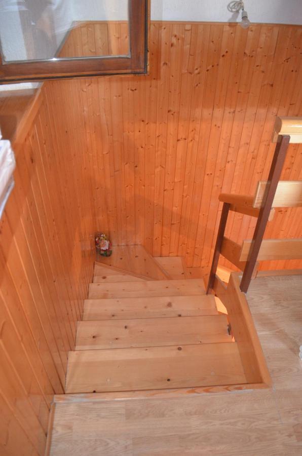 Holiday Villa In Омиш Экстерьер фото