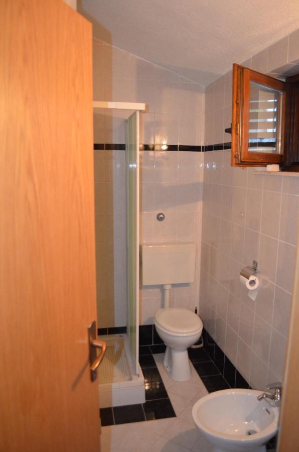 Holiday Villa In Омиш Экстерьер фото